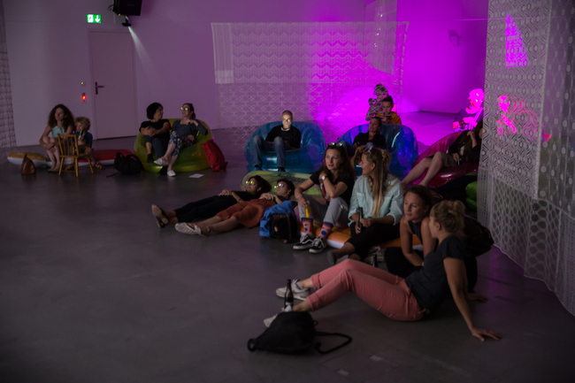 Pipilotti Rist: Show a Leg am 13.9.2018